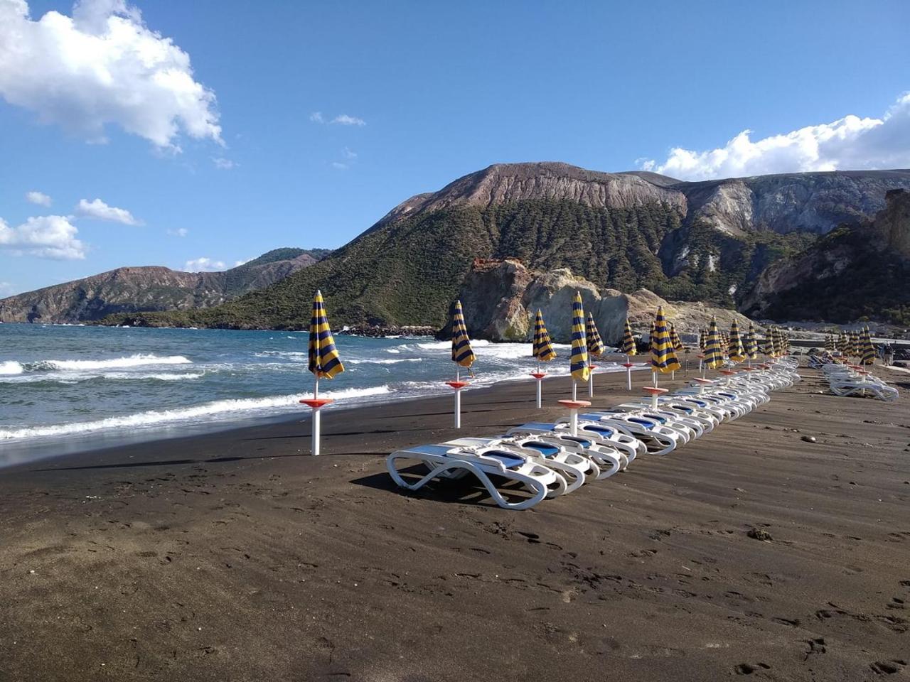 Holiday home Vacanze Levante Vulcano (Isola)